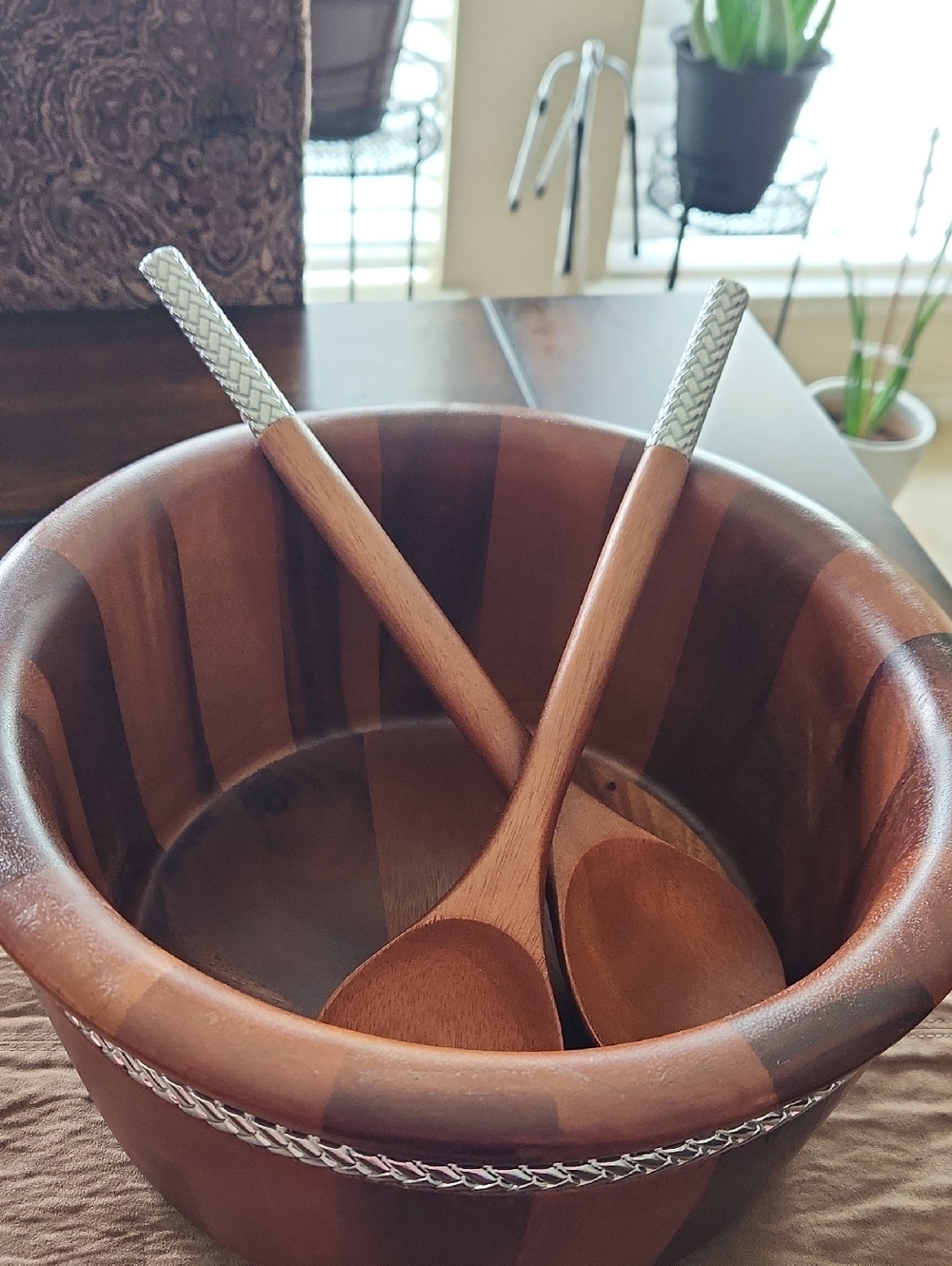 Nambe Wooden Salad Bowl with Braided Serving Spoons Acaia Wood